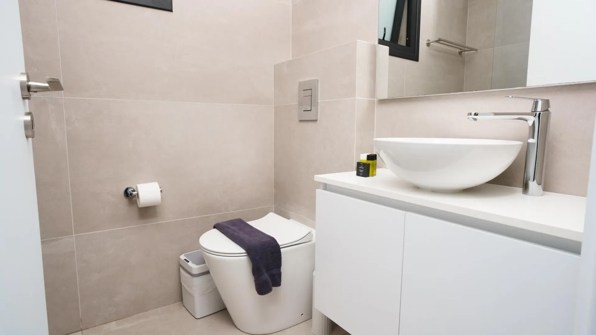 Wealthystays 2Br Retreat , 5Min Walk To Beach Protaras Holiday home